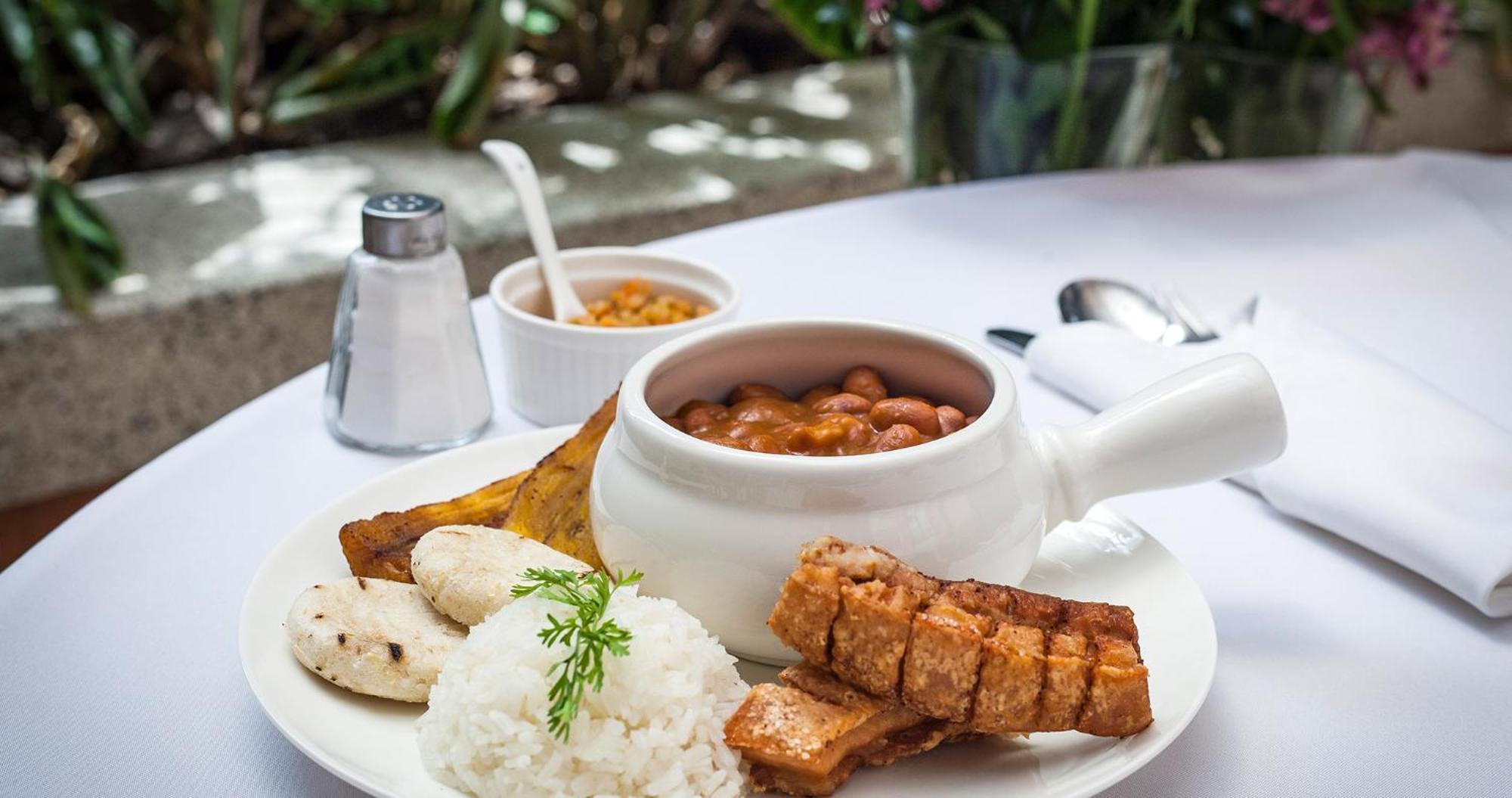 Hotel Casa Laureles 메딜린 외부 사진